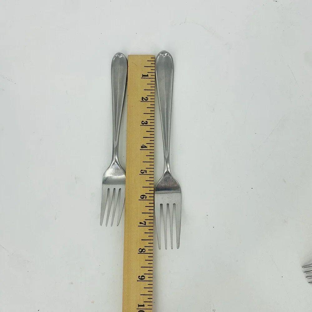 Lot 3 Oneida 18/0 Stainless Dinner Salad Forks Baguette Savor? Teardrop Replace